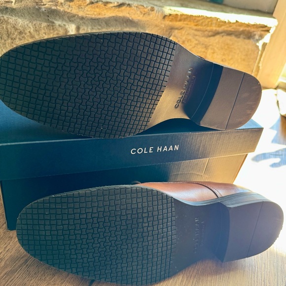 Cole Haan Men’s 10.5 Leather Modern Essentials Plain Toe Oxford Shoe British Tan - Picture 8 of 9